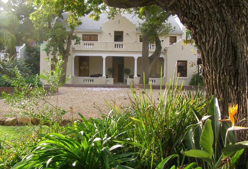 مبيت وإفطار Ongegund Lodge