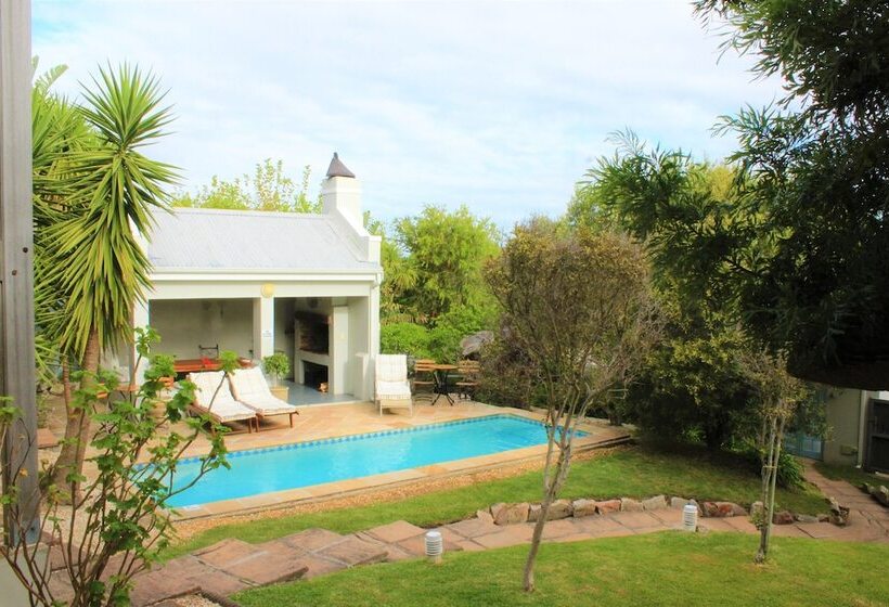 צימר Villa Blu Guesthouse