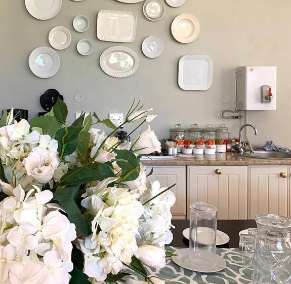 Coral Tree Colony Bed & Breakfast