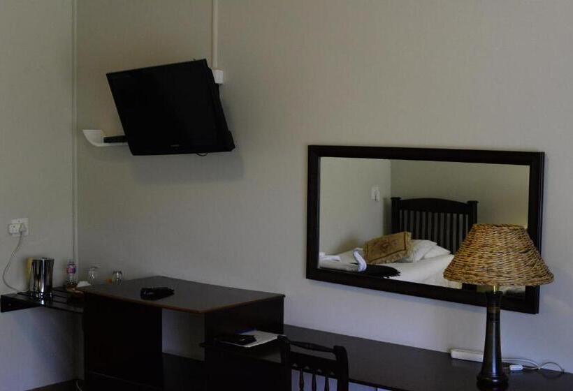 בית מלון כפרי Avant Garde Lodge