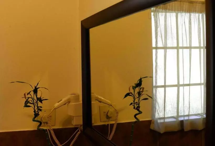 Hotelli Avant Garde Lodge