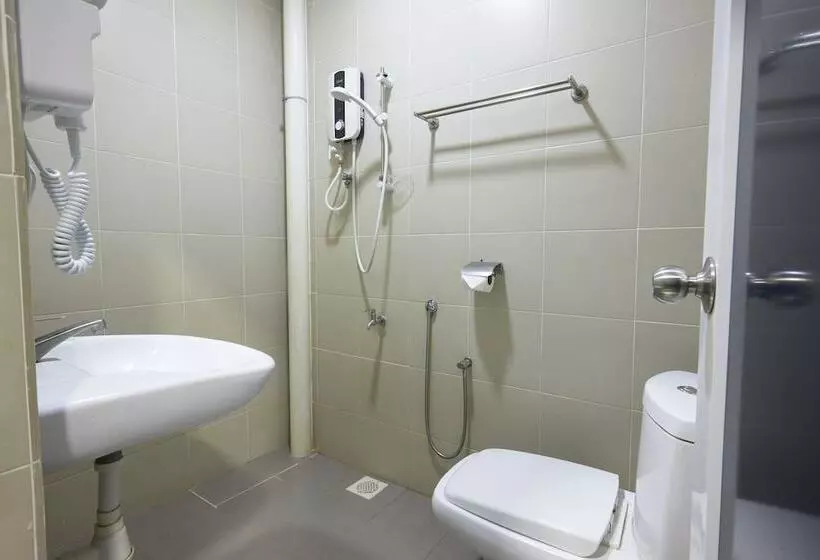 Elite Hotel Muar