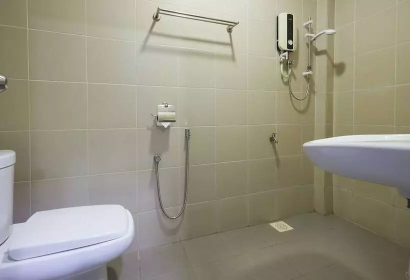 Elite Hotel Muar