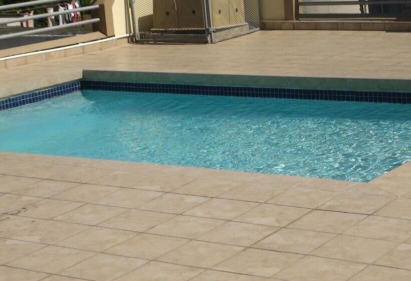 Hotel Grange Gardens