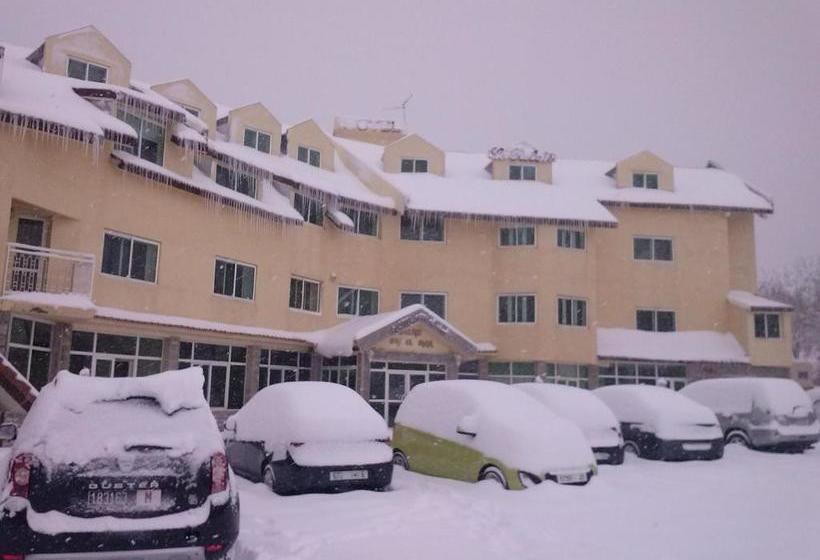 هتل Hôtel Relais Ras El Maa