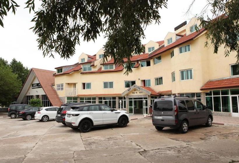 هتل Hôtel Relais Ras El Maa