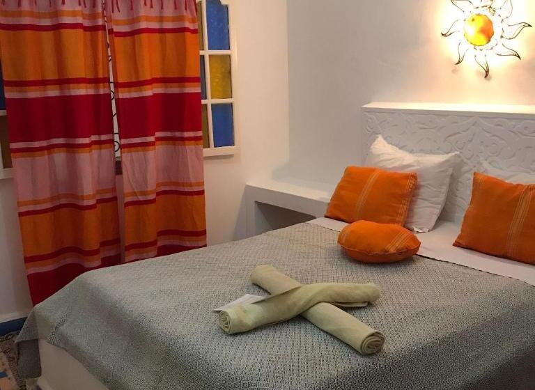 فندق Hôtel Riad Gnaoua