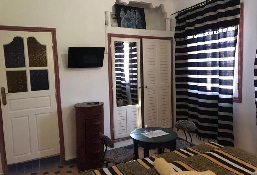 فندق Hôtel Riad Gnaoua