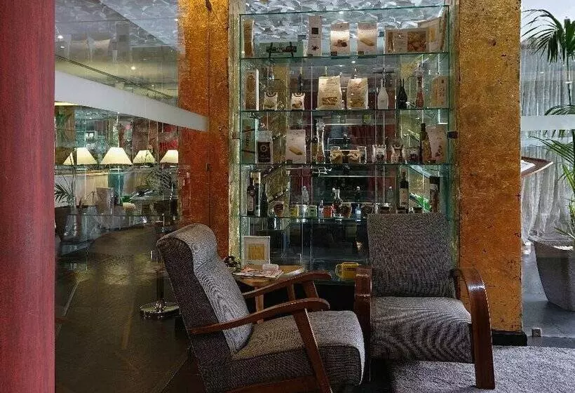 هتل Le Sphinx Boutique Hôtel