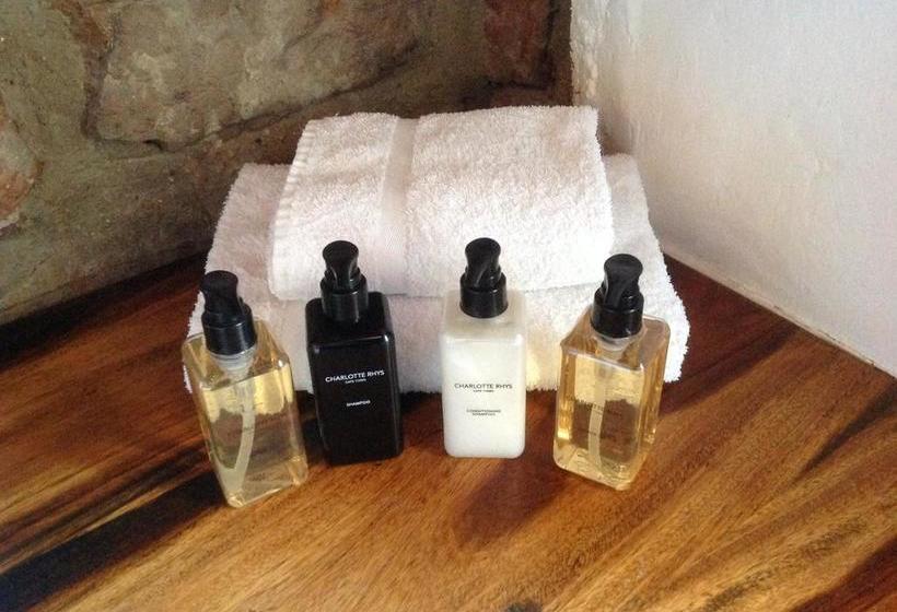 Отель The Oil Mill Guesthouse