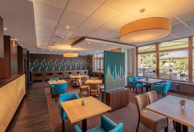 בית מלון כפרי Sitno Forest Resort