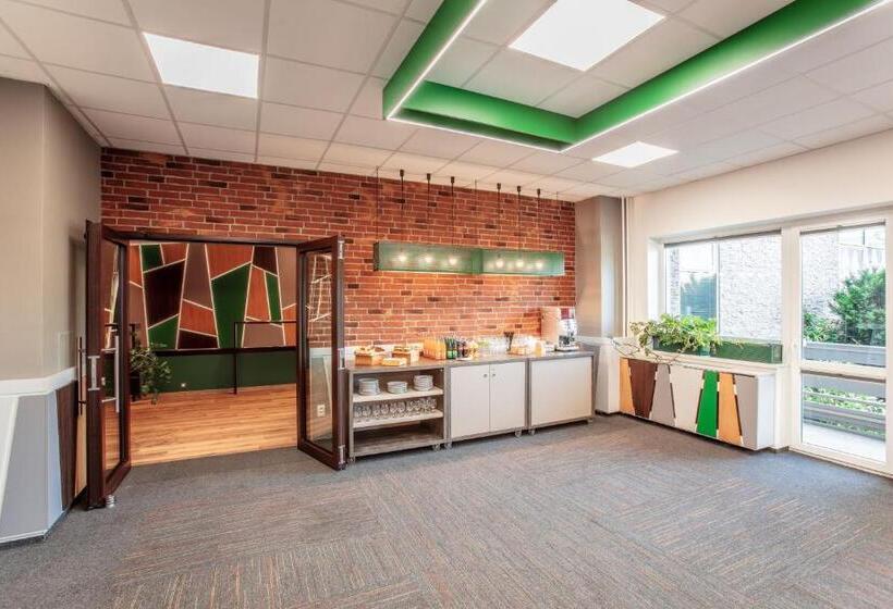 בית מלון כפרי Sitno Forest Resort