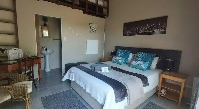 Kings Hill Bed And Breakfast