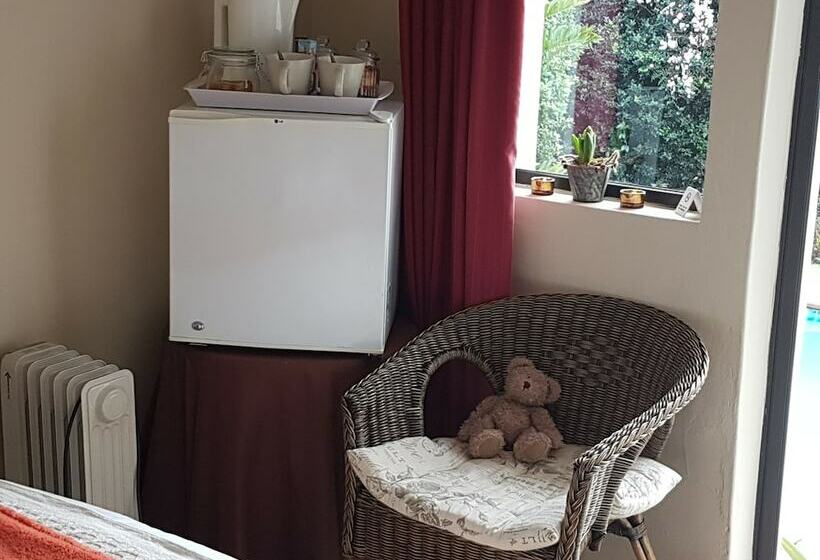 Kings Hill Bed And Breakfast