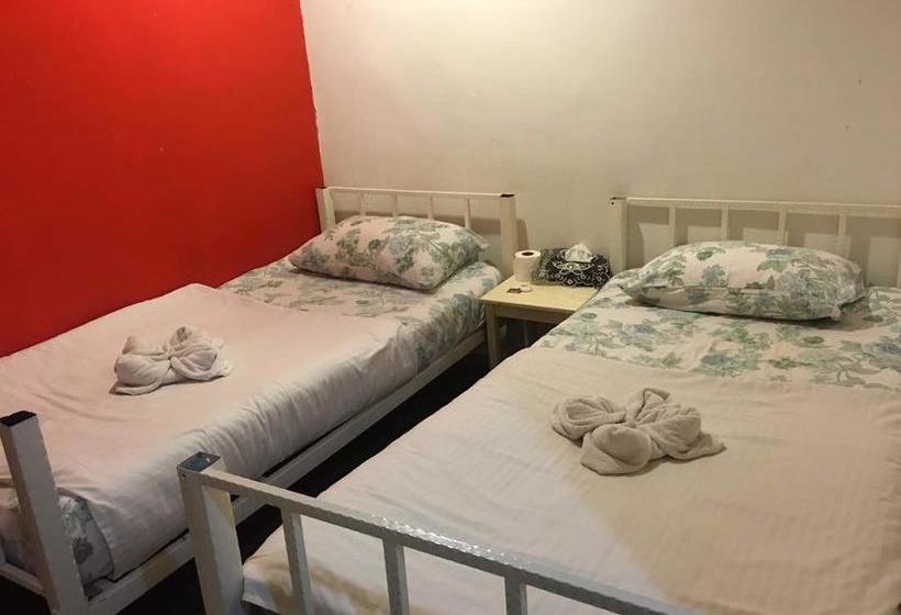 מוטל Cattleya Inn