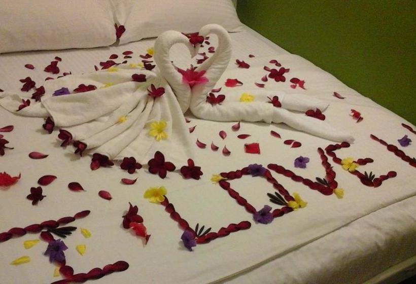 מוטל Cattleya Inn