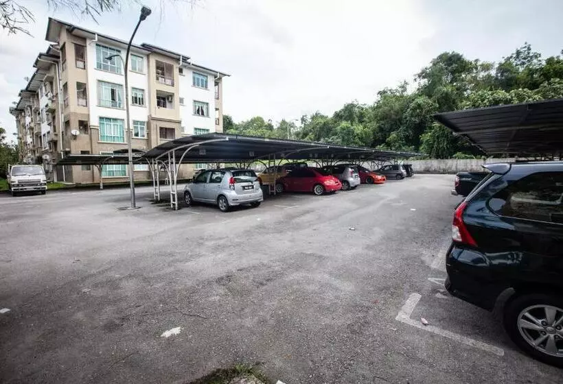 モーテル Natol Homestay   Kuching