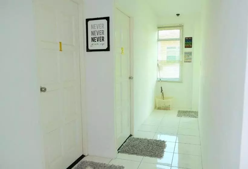 モーテル Natol Homestay   Kuching