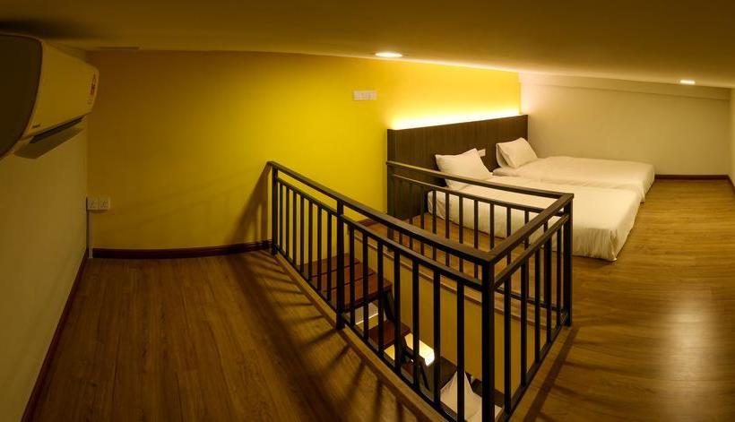 ホテル Trevor  Melaka