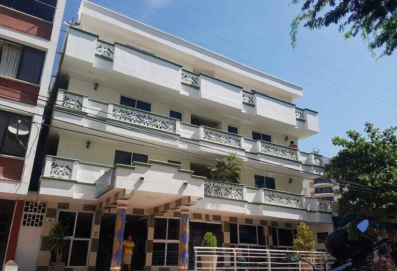 Отель El Delfin