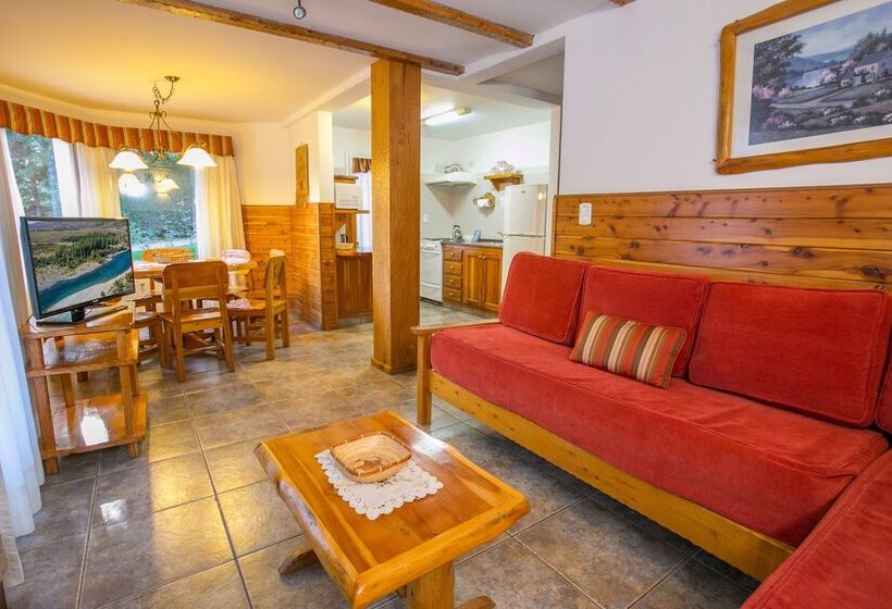 هتل Huinid Bustillo Cabañas