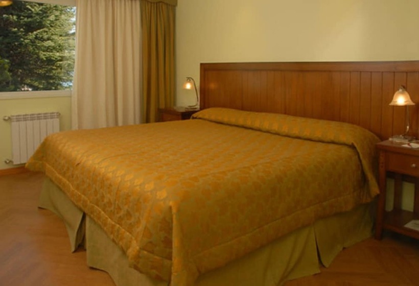 هتل Huinid Bustillo Cabañas