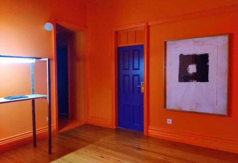 Hostel Out Of The Blue