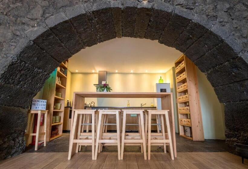 Hostel Out Of The Blue