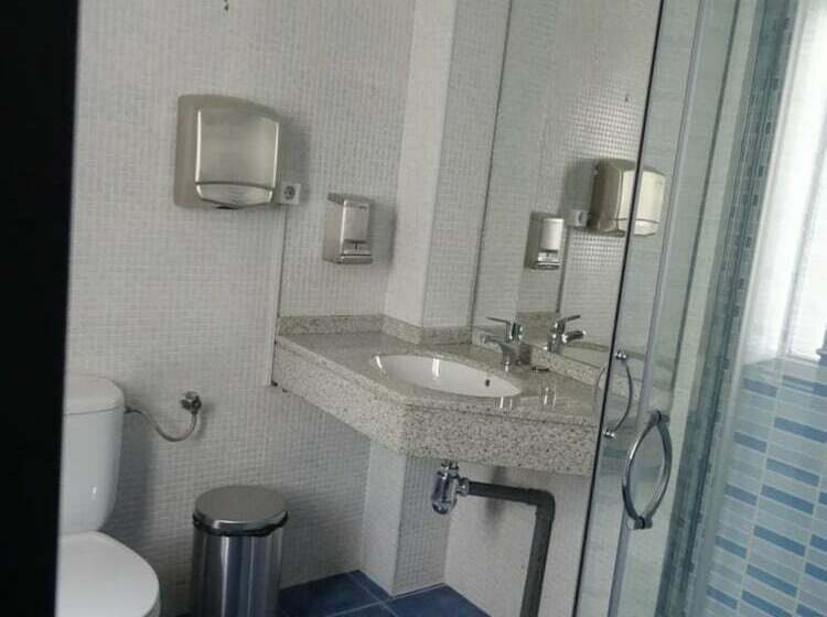 Albergue Rossol B&b  Hostel