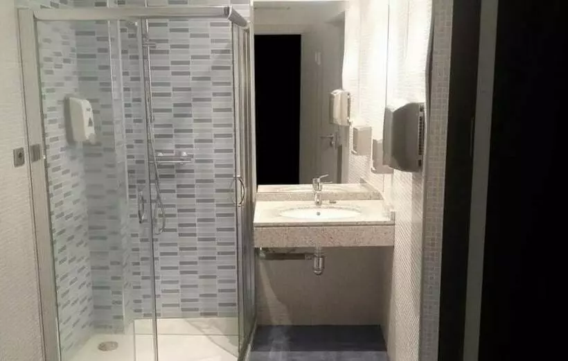 Albergue Rossol B&b  Hostel