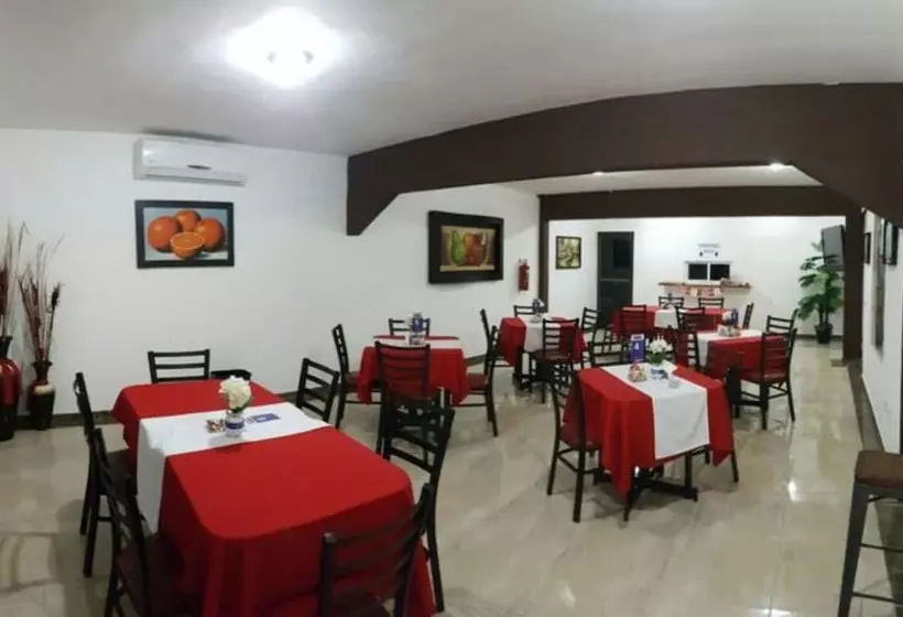 ホテル Alfa Inn