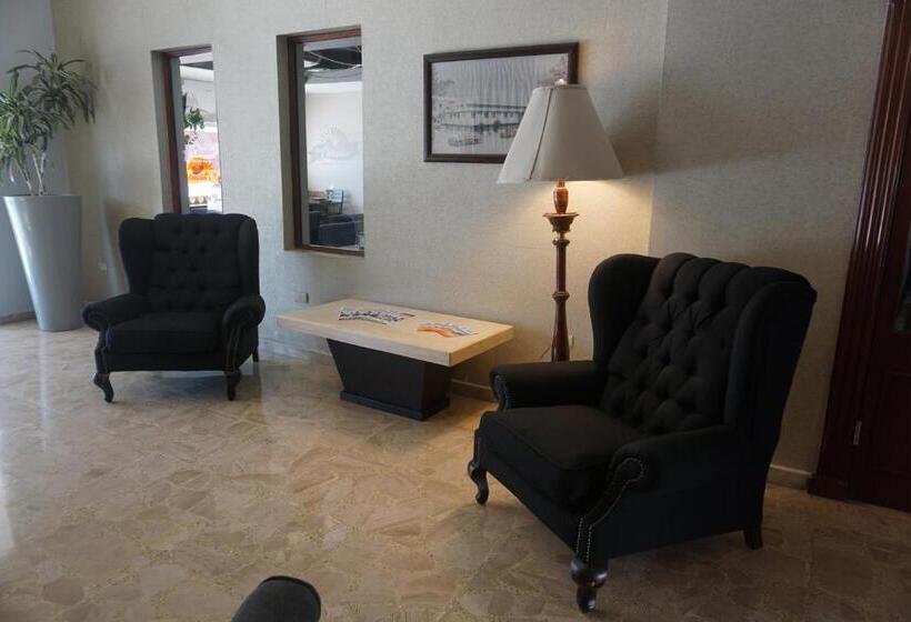 Отель America Palacio