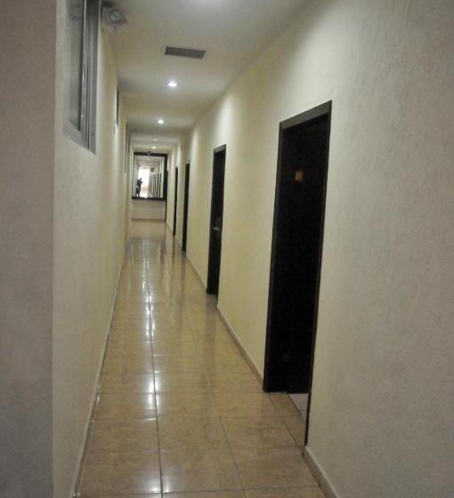 Отель America Palacio