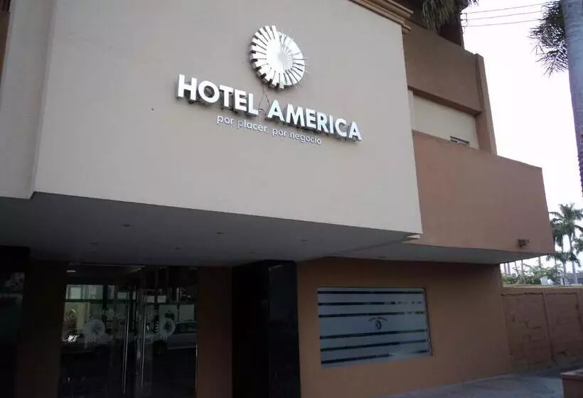 ホテル America Palacio