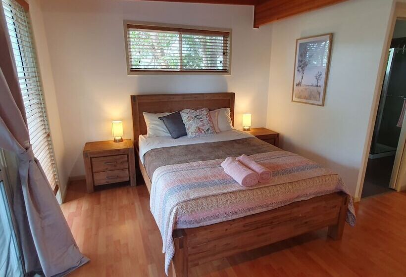 ホテル Clandulla Cottages & Farmstay