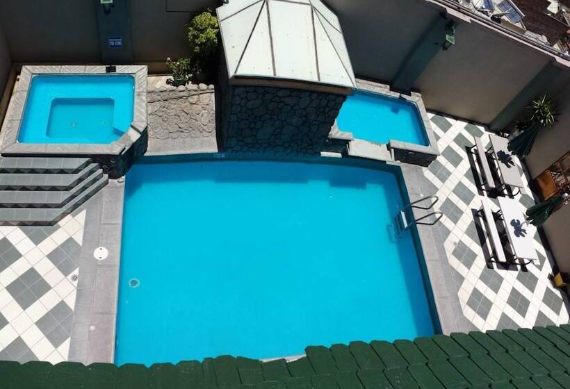 Отель Feria Jalisciense