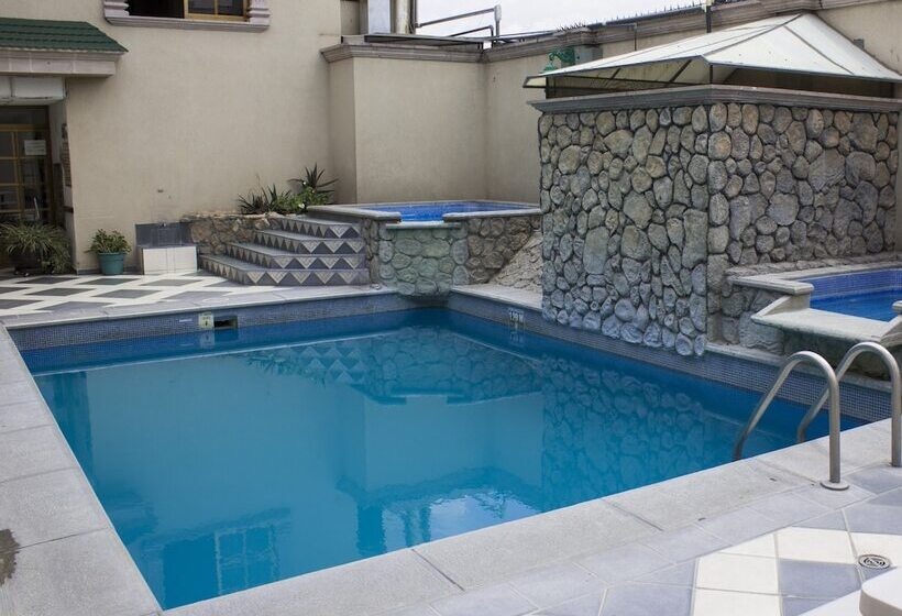 Отель Feria Jalisciense