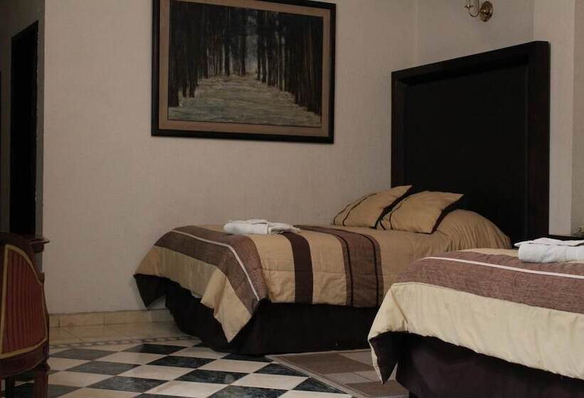 Отель Feria Jalisciense