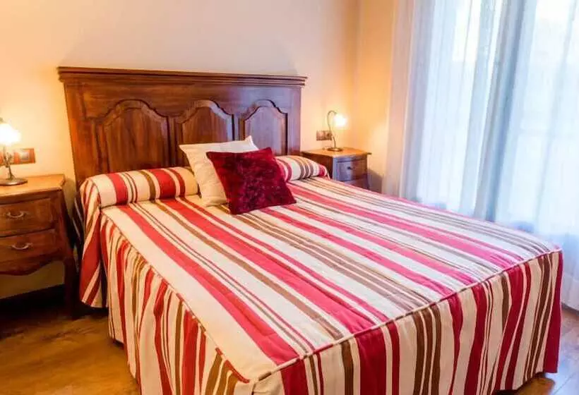 Hotelli Flor De Neu