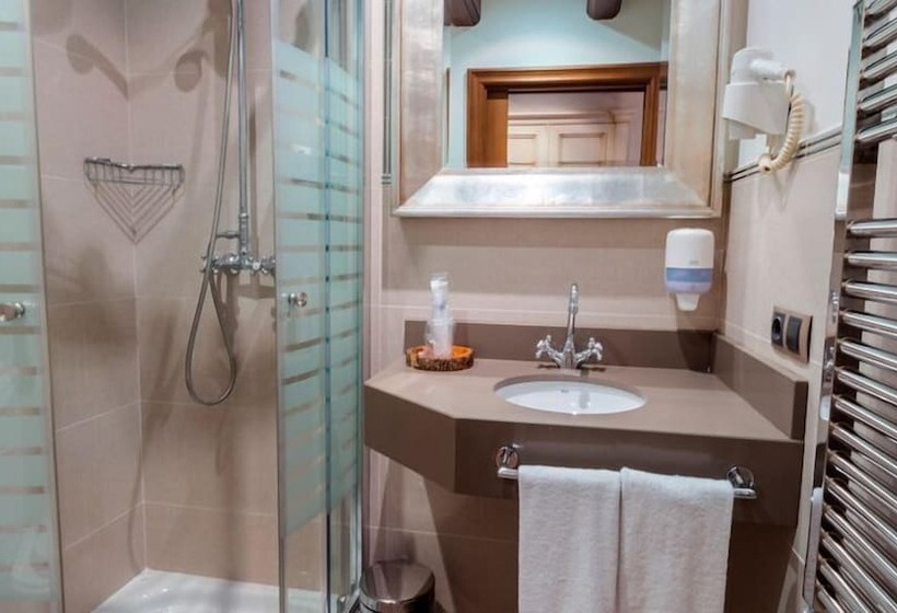 Отель Flor De Neu