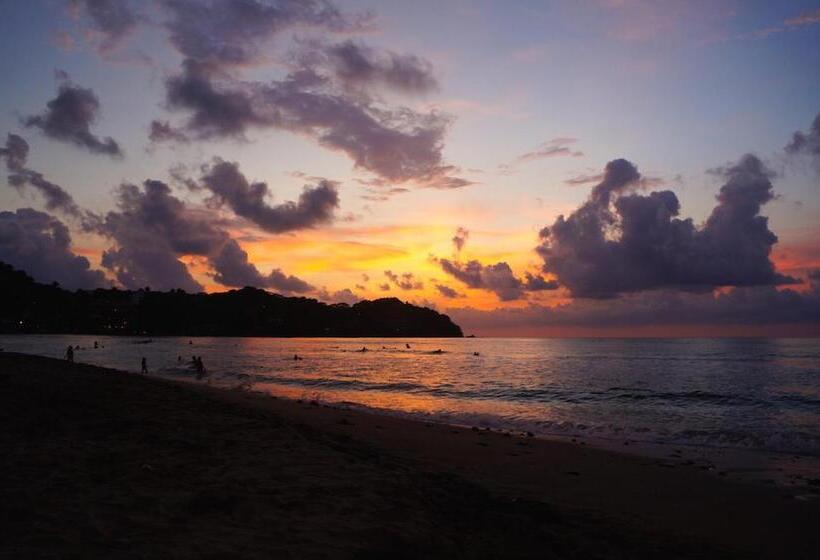 فندق Junto Al Rio Bungalows & Suites