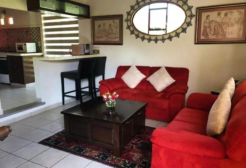 ホテル La Buena Vibra Retreat And Spa