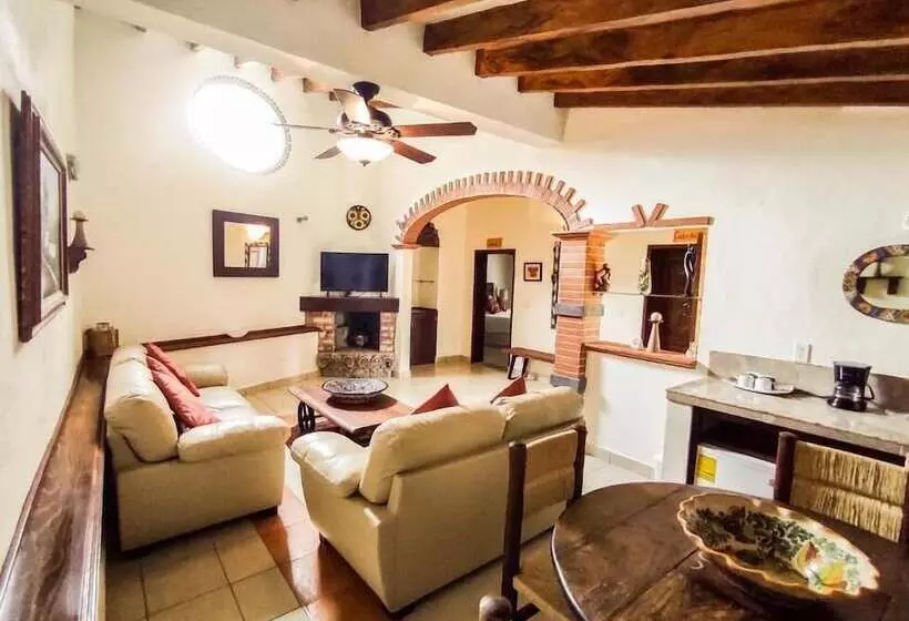 ホテル La Buena Vibra Retreat And Spa