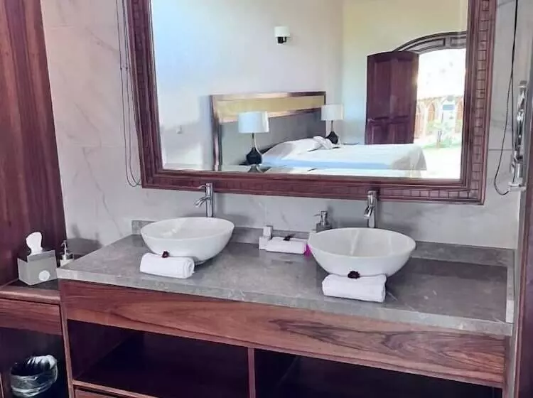 ホテル La Buena Vibra Retreat And Spa