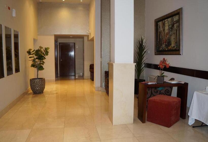 هتل Plaza Chihuahua