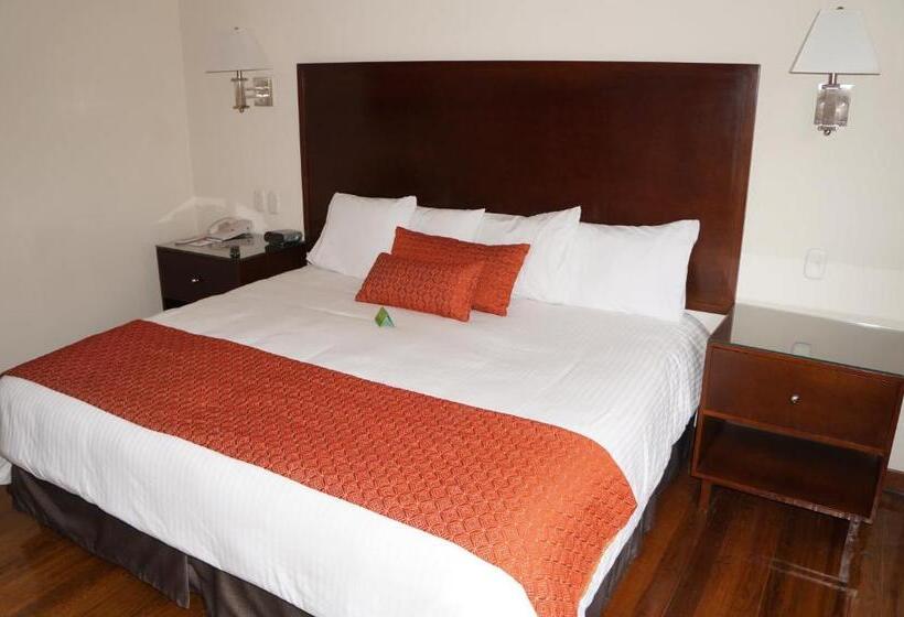 هتل Plaza Chihuahua