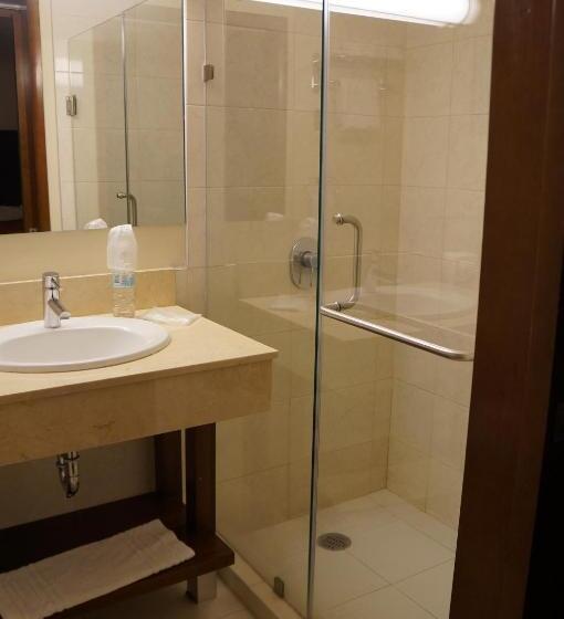 هتل Plaza Chihuahua