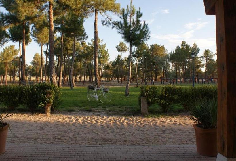 乡村酒店  Rural Rancho Montalvo