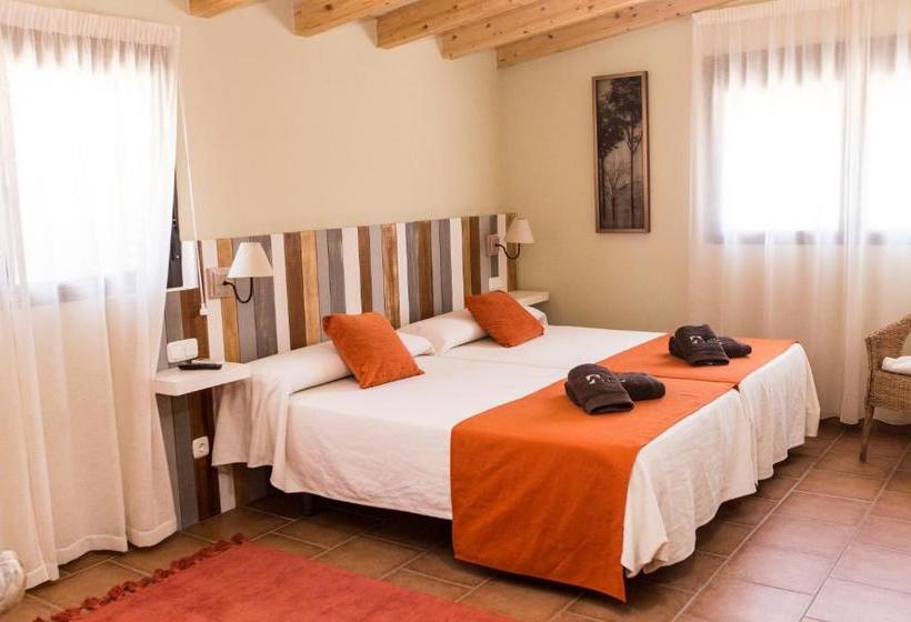 乡村酒店  Rural Rancho Montalvo