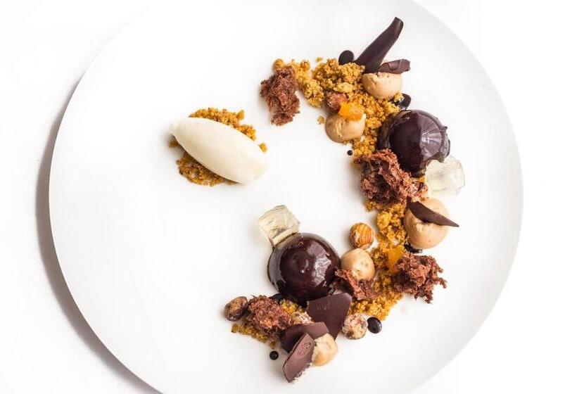 Hôtel Splendide Royal Paris   Relais & Châteaux